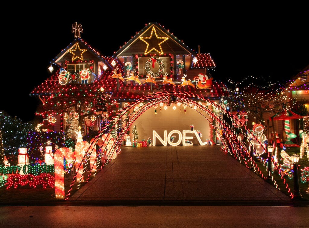 Best Neighborhoods in Austin, TX for Christmas Lights | Sun Auto Service